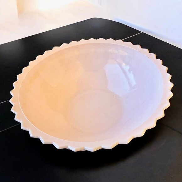 Vintage 50's Pink Milk Glass Bowl Jeannette Buttons & Bows Pattern Large Footed - Picture 8 of 14